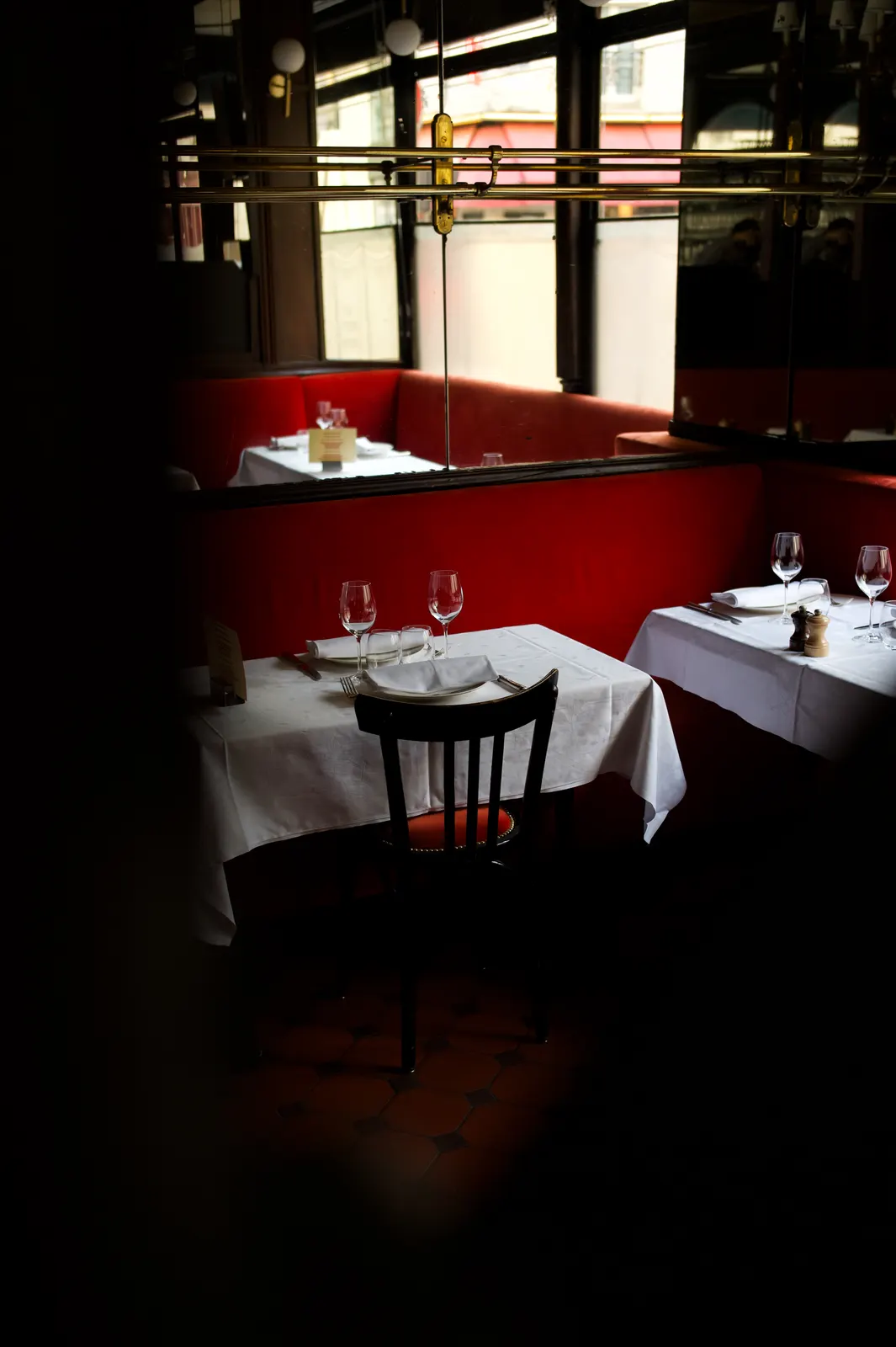 Au Petit Riche, Paris : photographie de Jordan Sapally (8/106)