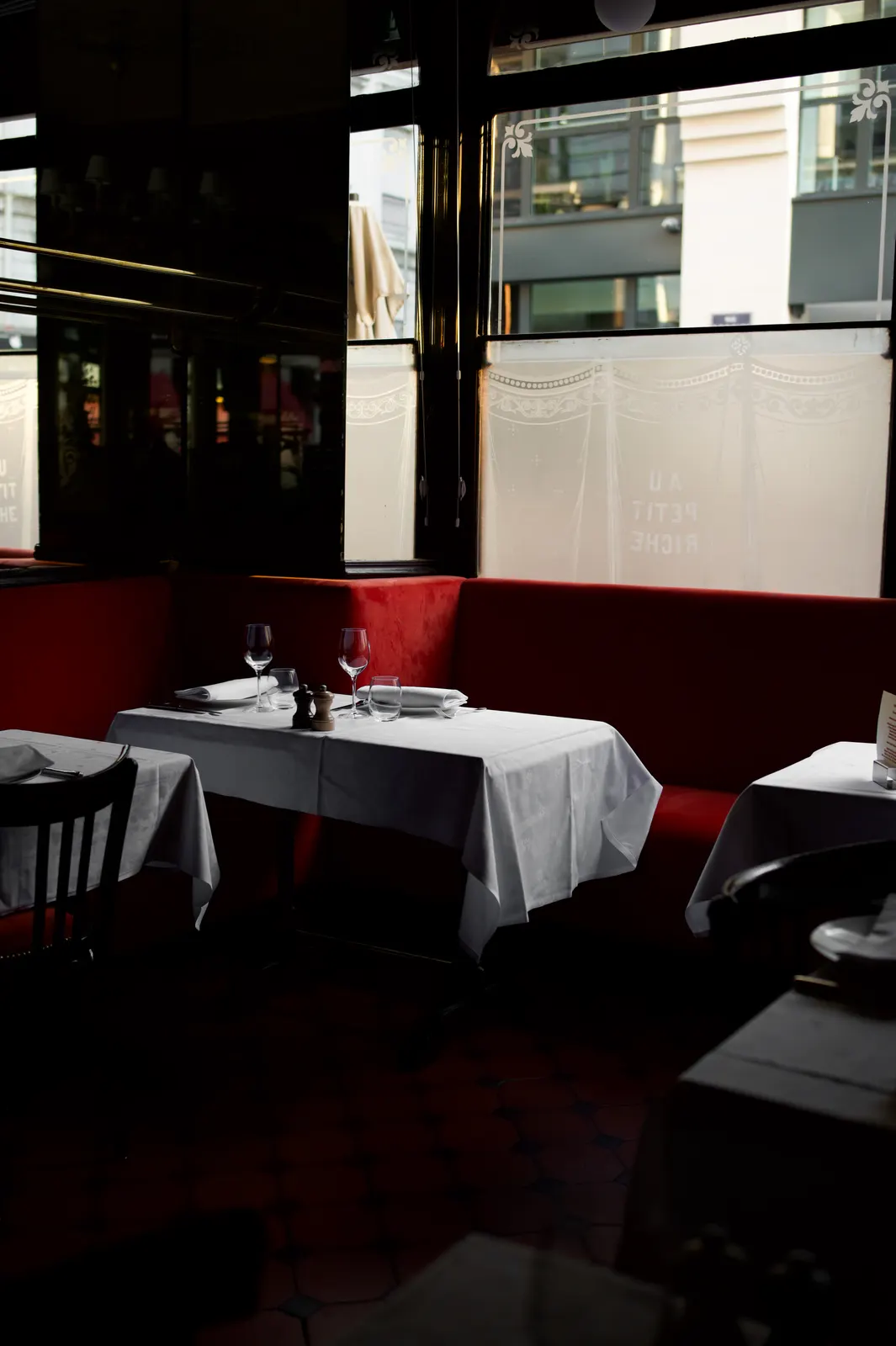 Au Petit Riche, Paris : photographie de Jordan Sapally (10/106)
