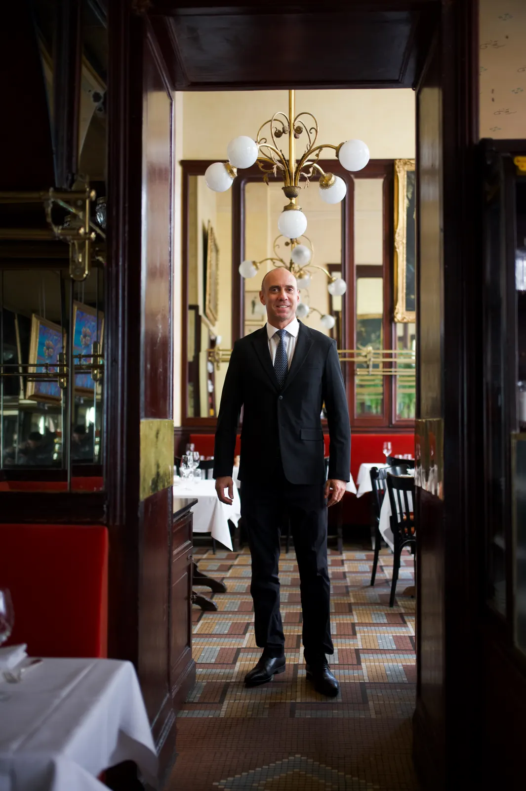 Au Petit Riche, Paris : photographie de Jordan Sapally (105/106)