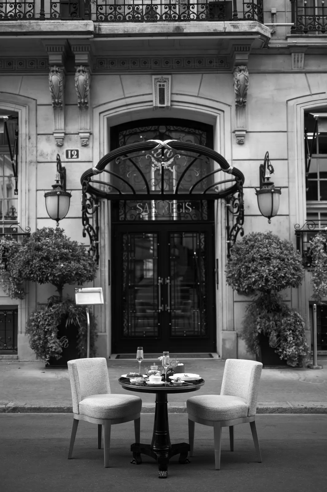 Les Confidences, Paris: photograph by Jordan Sapally (140/182)