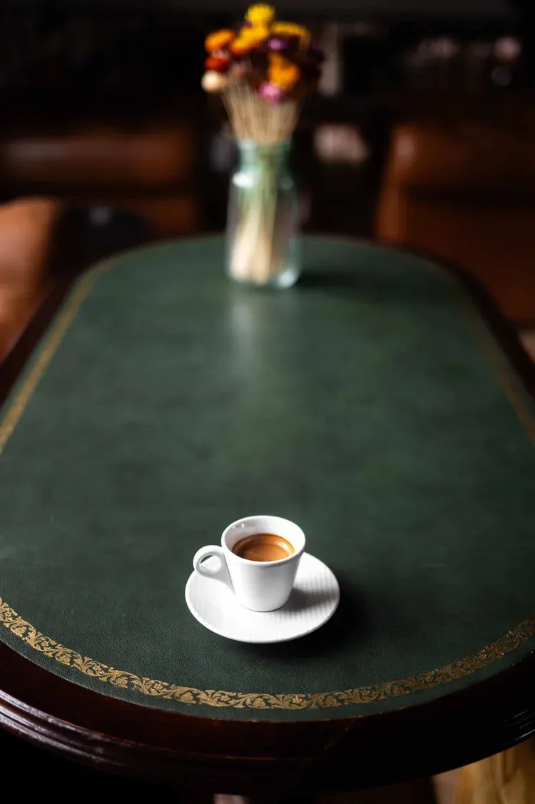 Maison Blanche, Paris : photographie de Jordan Sapally (12/40)