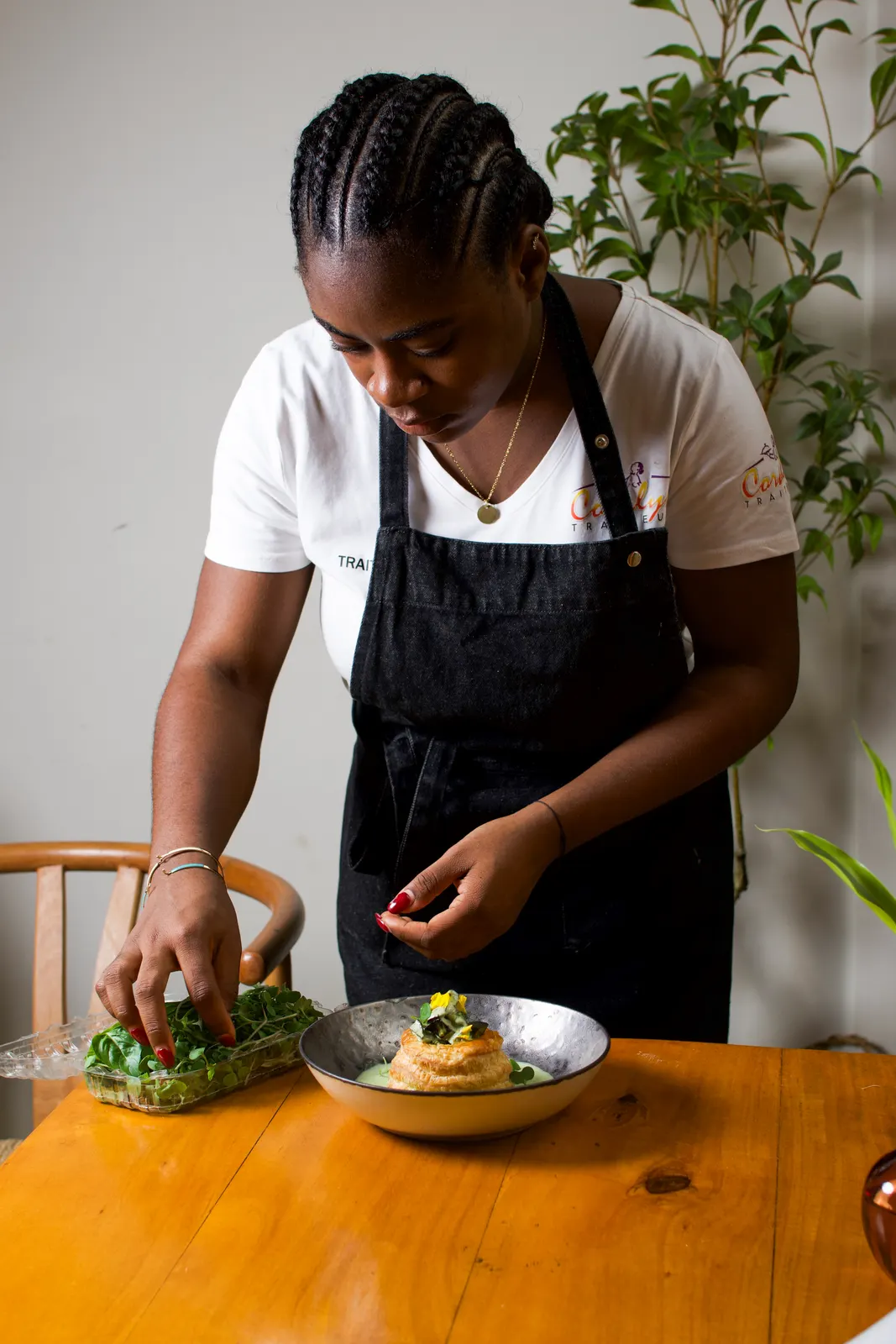 Talier Akan, Abidjan : photographie de Jordan Sapally (80/132)