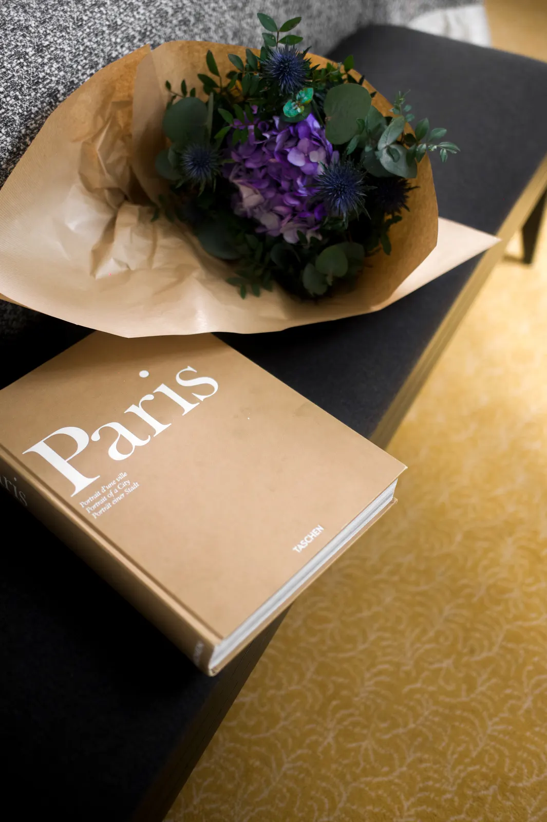 Burgundy, Paris : photographie de Jordan Sapally (44/161)