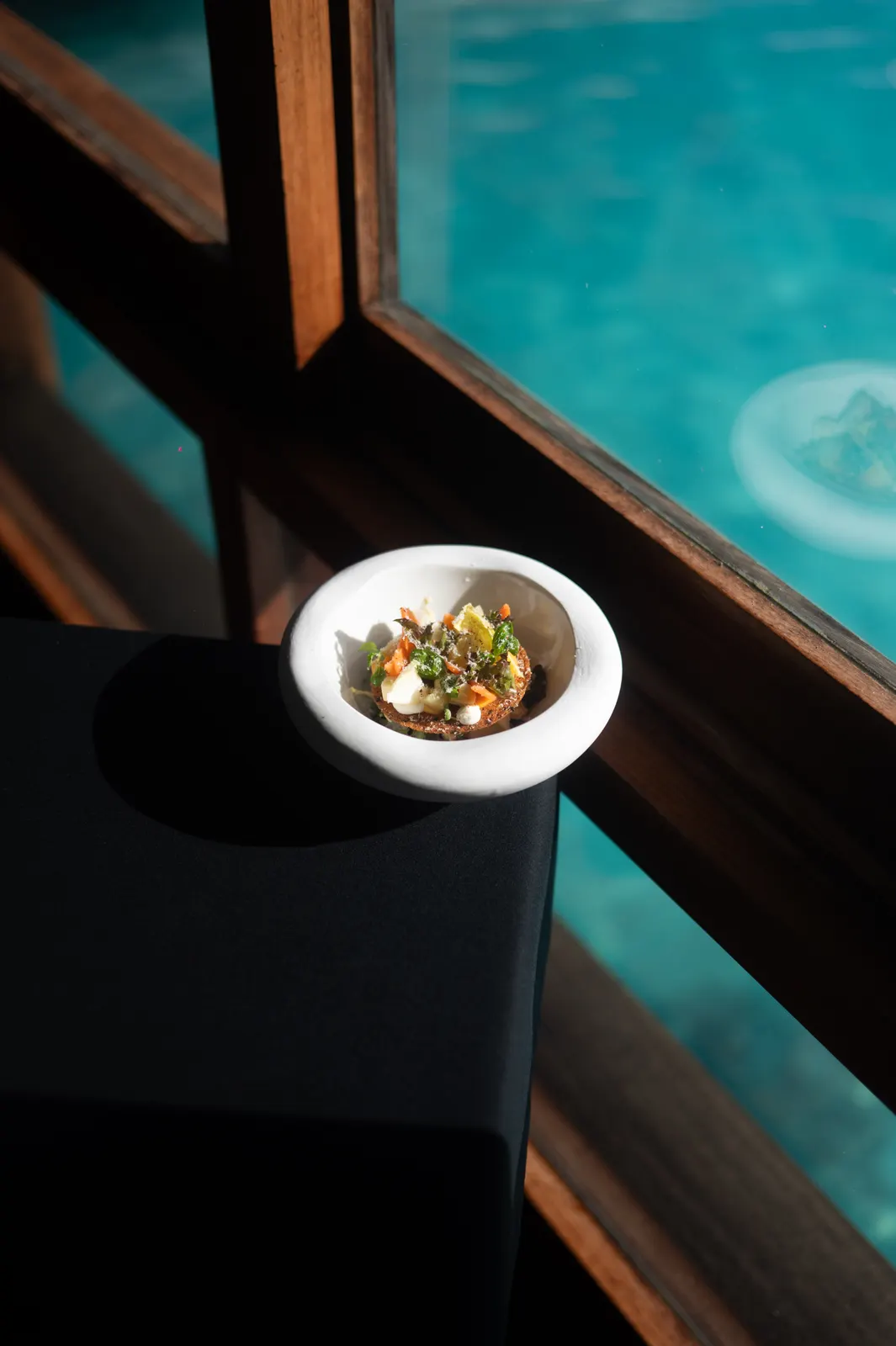 St Regis Bora Bora : photographie de Jordan Sapally (92/111)