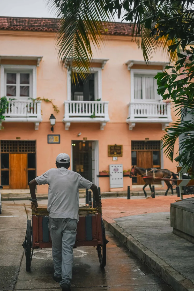 Colombie: photograph by Jordan Sapally (7/28)