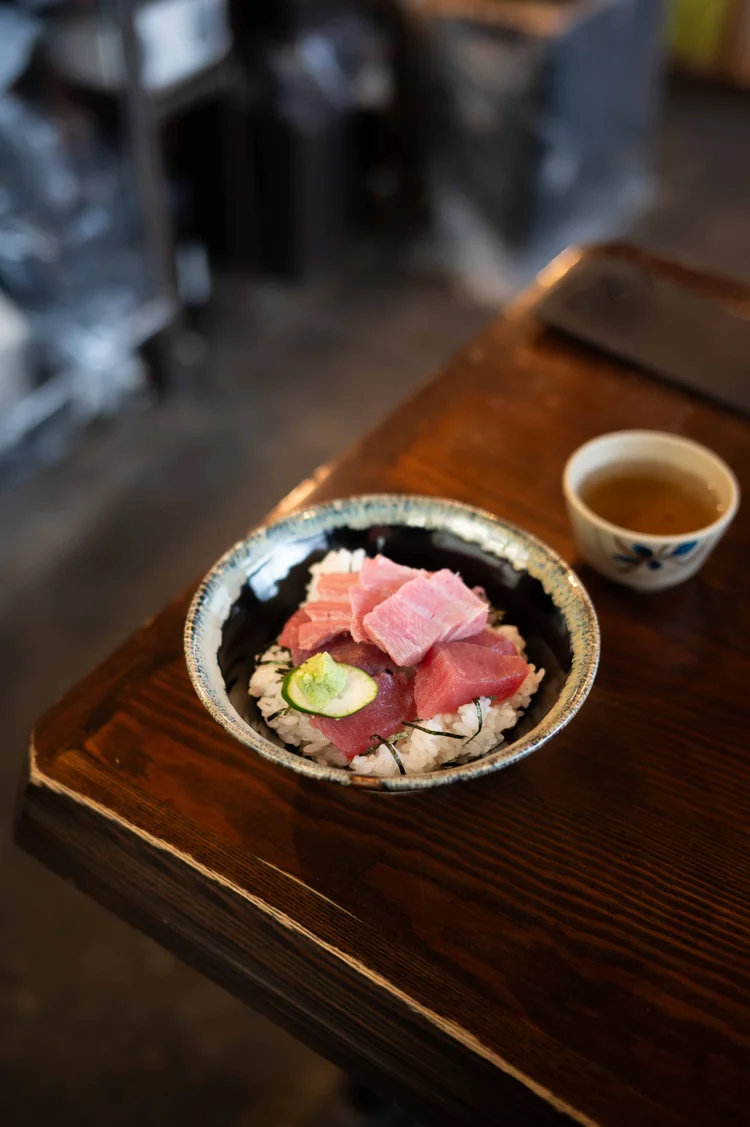 Japon: photograph by Jordan Sapally (98/213)